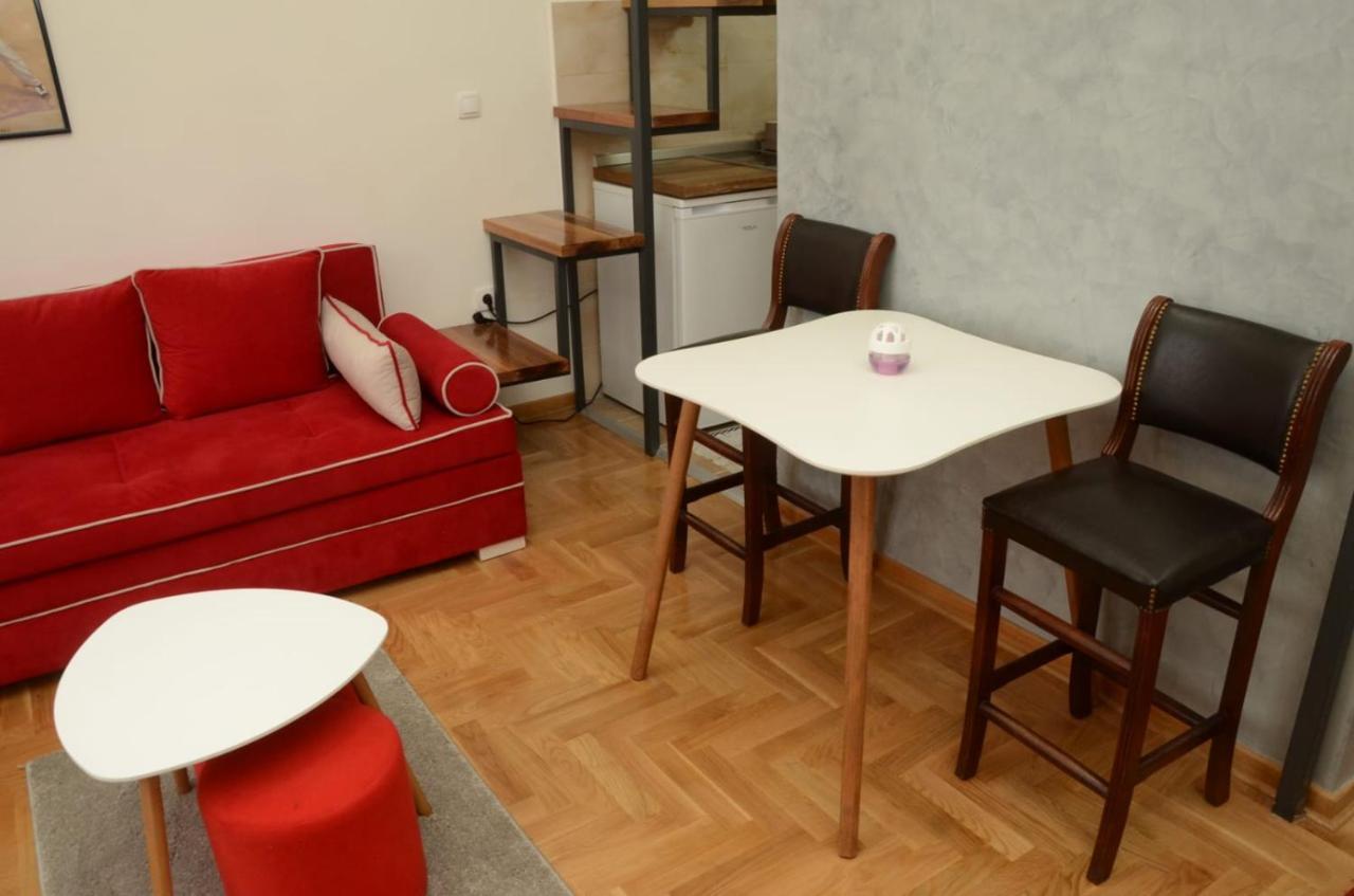 Apartman Djura Belgrad Exteriör bild