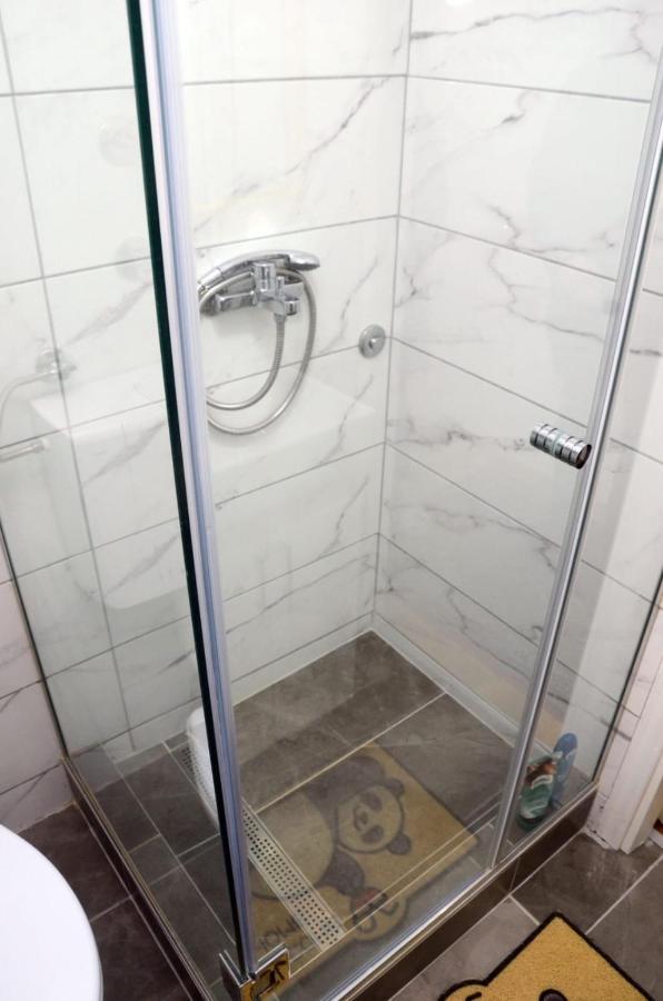 Apartman Djura Belgrad Exteriör bild